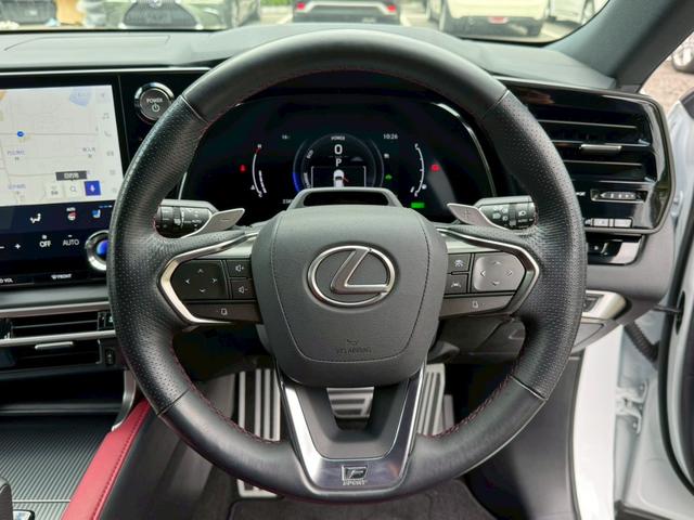 ＲＸ ５００ｈ　Ｆスポーツパフォーマンス　現行／アドバンストドライブ／ワンオーナー／サンルーフ／全周囲カメラ／衝突軽減／レーダークルーズコントロール／コーナーセンサー／ＢＳＭ／ハンドルヒーター／シートヒーター・エアコン／パワーシート／ＥＴＣ（43枚目）