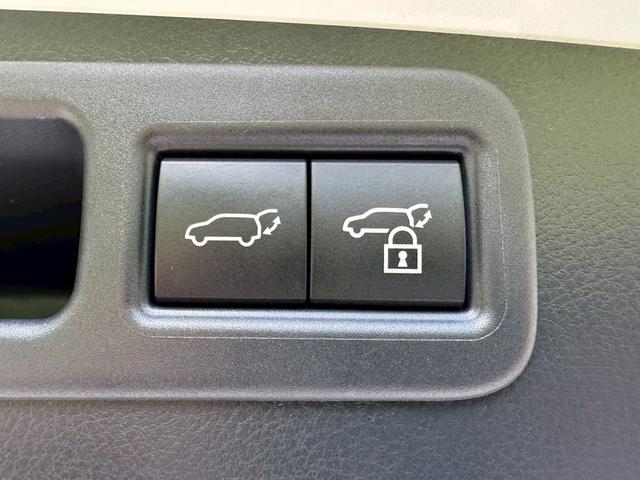 ＲＸ ５００ｈ　Ｆスポーツパフォーマンス　現行／アドバンストドライブ／ワンオーナー／サンルーフ／全周囲カメラ／衝突軽減／レーダークルーズコントロール／コーナーセンサー／ＢＳＭ／ハンドルヒーター／シートヒーター・エアコン／パワーシート／ＥＴＣ（68枚目）