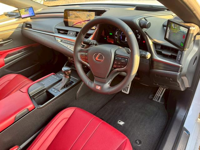 ES 300h Fスポーツ サンルーフ/デジタルインナーミラー/全周囲カメラ/衝突軽減/レーダークルーズ/コーナーセンサー/ブラインドスポットモニター/シートヒーター・エアコン/ハンドルヒーター/Bluetooth/ETC(37枚目)