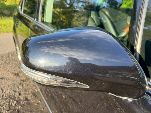 ＨＳ ２５０ｈ　ＶｅｒＩ　クルーズコントロール／コーナーセンサー／シートヒーター・エアコン／パワーシート／シートメモリ／ＥＴＣ／バックカメラ／プッシュスタート／電動格納ミラー／フルセグＴＶ／ＨＤＤナビ／ＵＳＢ（16枚目）