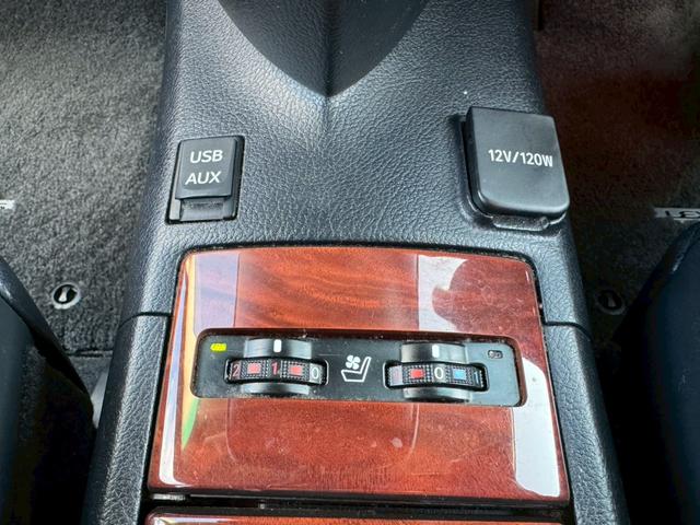 ＨＳ ２５０ｈ　ＶｅｒＩ　クルーズコントロール／コーナーセンサー／シートヒーター・エアコン／パワーシート／シートメモリ／ＥＴＣ／バックカメラ／プッシュスタート／電動格納ミラー／フルセグＴＶ／ＨＤＤナビ／ＵＳＢ（47枚目）