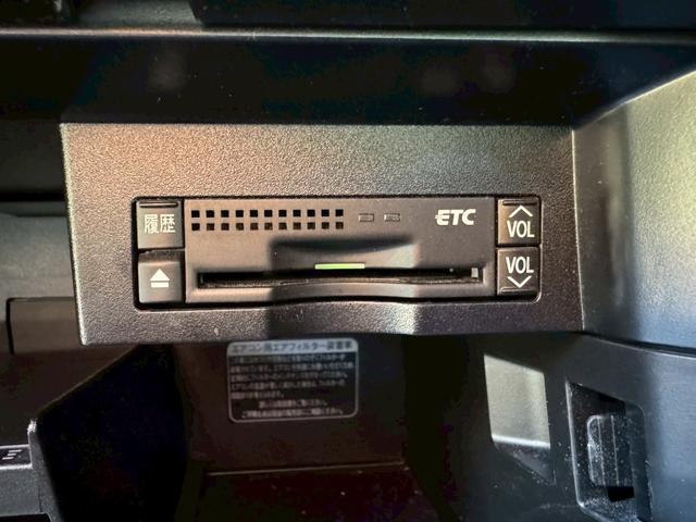 ＨＳ ２５０ｈ　ＶｅｒＩ　クルーズコントロール／コーナーセンサー／シートヒーター・エアコン／パワーシート／シートメモリ／ＥＴＣ／バックカメラ／プッシュスタート／電動格納ミラー／フルセグＴＶ／ＨＤＤナビ／ＵＳＢ（76枚目）