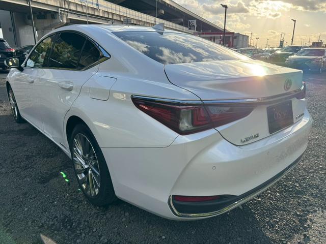 ES 300h VerL マークレビンソン/サンルーフ/衝突軽減/全周囲カメラ/レーダークルーズコントロール/コーナーセンサー/HUD/BSM/ハンドルヒーター/シートヒーター・エアコン/パワーシート/シートメモリ/ETC(25枚目)