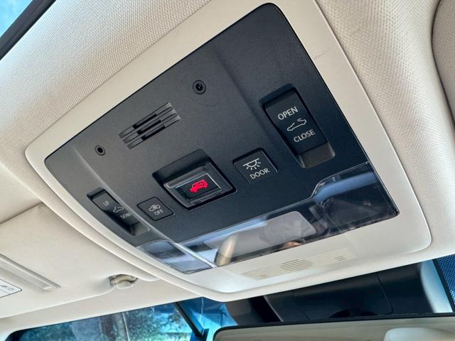 ES 300h VerL マークレビンソン/サンルーフ/衝突軽減/全周囲カメラ/レーダークルーズコントロール/コーナーセンサー/HUD/BSM/ハンドルヒーター/シートヒーター・エアコン/パワーシート/シートメモリ/ETC(57枚目)