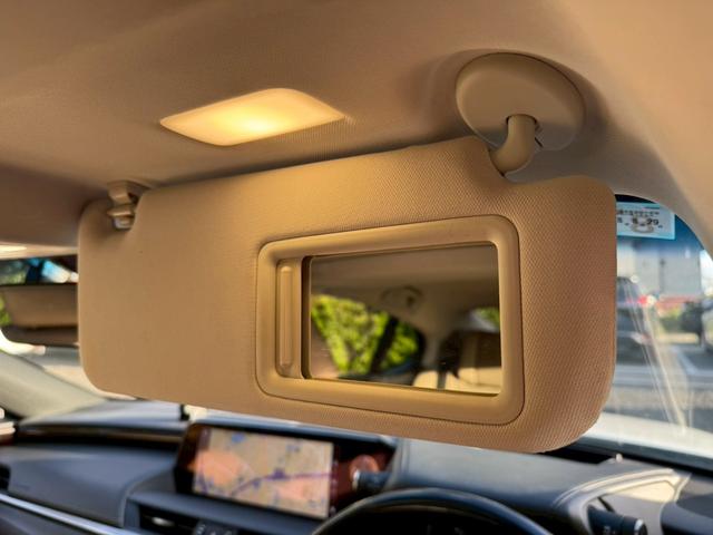 ES 300h VerL マークレビンソン/サンルーフ/衝突軽減/全周囲カメラ/レーダークルーズコントロール/コーナーセンサー/HUD/BSM/ハンドルヒーター/シートヒーター・エアコン/パワーシート/シートメモリ/ETC(59枚目)