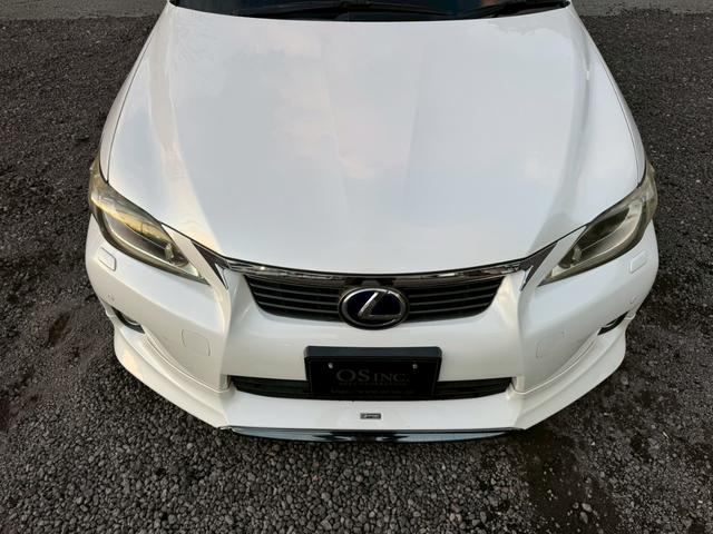 CT 200h VerL /サンルーフ/フロントエアロ/クルーズコントロール/コーナーセンサ/シートヒータ/電動格納ミラー/ハンドルヒータ/レザーシート/プッシュスタート/シートメモリ/ETC/バックカメラ/Bluetooth(18枚目)