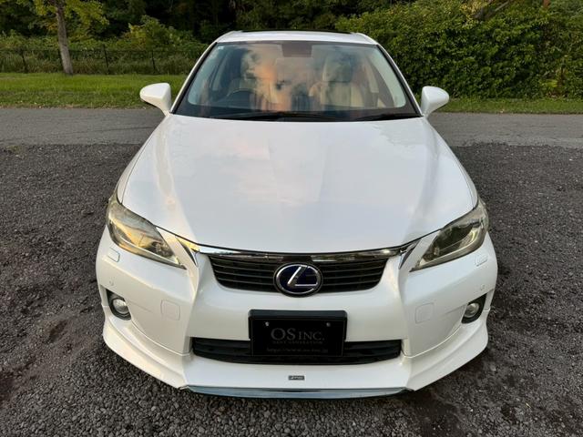 CT 200h VerL /サンルーフ/フロントエアロ/クルーズコントロール/コーナーセンサ/シートヒータ/電動格納ミラー/ハンドルヒータ/レザーシート/プッシュスタート/シートメモリ/ETC/バックカメラ/Bluetooth(19枚目)