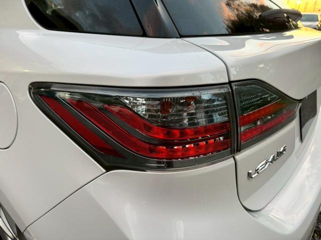 CT 200h VerL /サンルーフ/フロントエアロ/クルーズコントロール/コーナーセンサ/シートヒータ/電動格納ミラー/ハンドルヒータ/レザーシート/プッシュスタート/シートメモリ/ETC/バックカメラ/Bluetooth(26枚目)