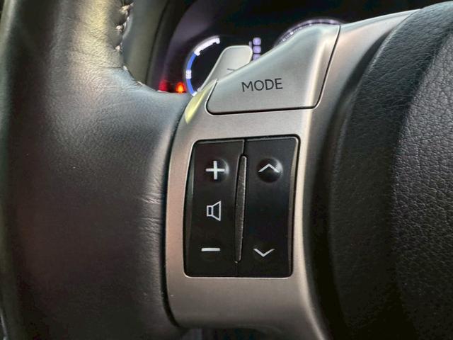 CT 200h VerL /サンルーフ/フロントエアロ/クルーズコントロール/コーナーセンサ/シートヒータ/電動格納ミラー/ハンドルヒータ/レザーシート/プッシュスタート/シートメモリ/ETC/バックカメラ/Bluetooth(40枚目)