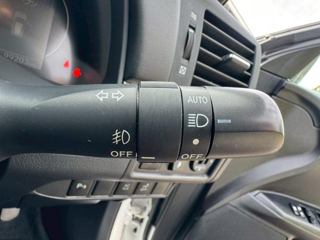 CT 200h VerL モデリスタエアロ/レーダークルーズコントロール/コーナーセンサー/シートヒーター/パワーシート/シートメモリ/ETC/Bluetooth/バックカメラ/プッシュスタート/電動格納ミラー/フルセグTV(40枚目)