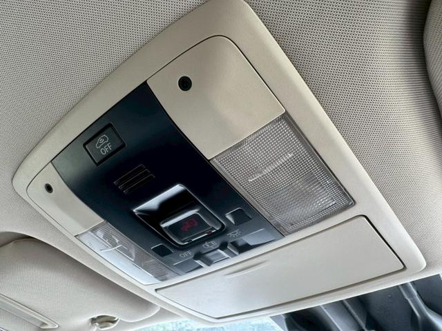 CT 200h VerL モデリスタエアロ/レーダークルーズコントロール/コーナーセンサー/シートヒーター/パワーシート/シートメモリ/ETC/Bluetooth/バックカメラ/プッシュスタート/電動格納ミラー/フルセグTV(51枚目)