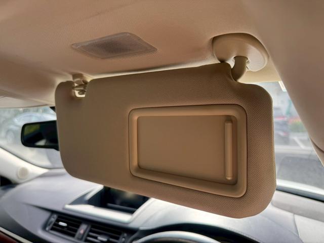 CT 200h VerL モデリスタエアロ/レーダークルーズコントロール/コーナーセンサー/シートヒーター/パワーシート/シートメモリ/ETC/Bluetooth/バックカメラ/プッシュスタート/電動格納ミラー/フルセグTV(52枚目)