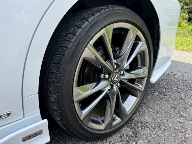 ES 300h Fスポーツ Tom’sエアロ/サンルーフ/衝突軽減/レーダークルーズ/コーナーセンサー/BSM/ハンドルヒーター/シートヒーター・エアコン/パワーシート/シートメモリ/ETC/Bluetooth/バックカメラ(29枚目)