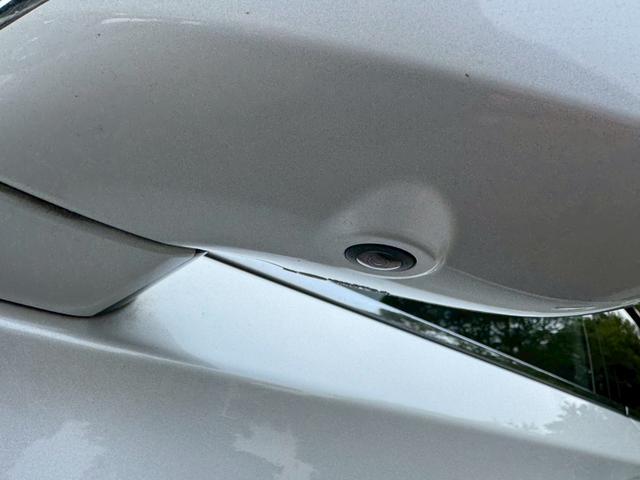 LS 500h VerL サンルーフ/マークレビンソン/デジタルインナーミラー/HUD/BSM/全周囲カメラ/衝突軽減/レーダークルーズ/レーンキープ/コーナーセンサー/パワーバックドア/電動格納ミラー/パワーシート/ETC(10枚目)