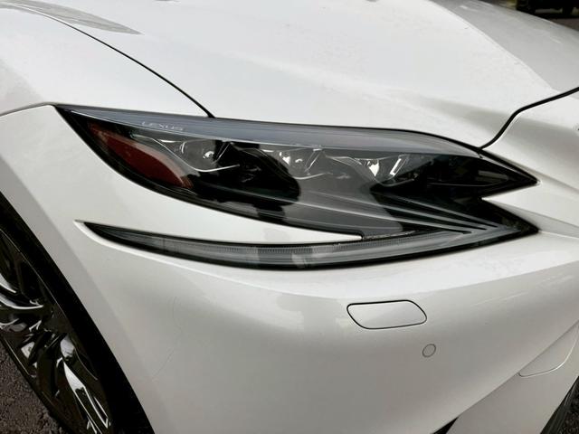 LS 500h VerL サンルーフ/マークレビンソン/デジタルインナーミラー/HUD/BSM/全周囲カメラ/衝突軽減/レーダークルーズ/レーンキープ/コーナーセンサー/パワーバックドア/電動格納ミラー/パワーシート/ETC(13枚目)