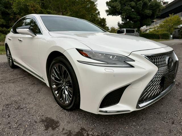 LS 500h VerL サンルーフ/マークレビンソン/デジタルインナーミラー/HUD/BSM/全周囲カメラ/衝突軽減/レーダークルーズ/レーンキープ/コーナーセンサー/パワーバックドア/電動格納ミラー/パワーシート/ETC(14枚目)