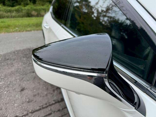 LS 500h VerL サンルーフ/マークレビンソン/デジタルインナーミラー/HUD/BSM/全周囲カメラ/衝突軽減/レーダークルーズ/レーンキープ/コーナーセンサー/パワーバックドア/電動格納ミラー/パワーシート/ETC(17枚目)