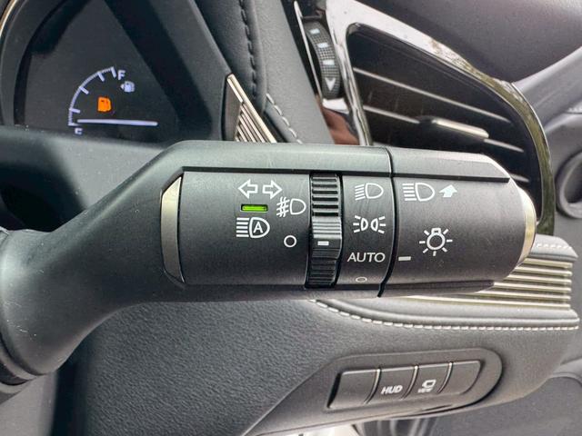 LS 500h VerL サンルーフ/マークレビンソン/デジタルインナーミラー/HUD/BSM/全周囲カメラ/衝突軽減/レーダークルーズ/レーンキープ/コーナーセンサー/パワーバックドア/電動格納ミラー/パワーシート/ETC(44枚目)