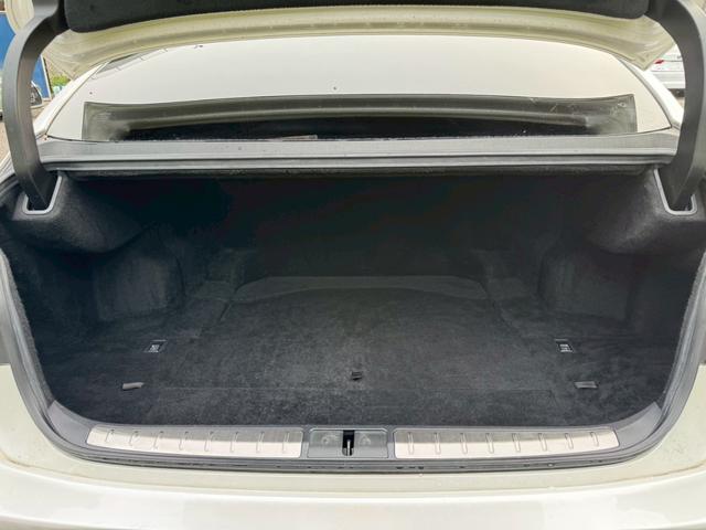 LS 500h VerL サンルーフ/マークレビンソン/デジタルインナーミラー/HUD/BSM/全周囲カメラ/衝突軽減/レーダークルーズ/レーンキープ/コーナーセンサー/パワーバックドア/電動格納ミラー/パワーシート/ETC(69枚目)