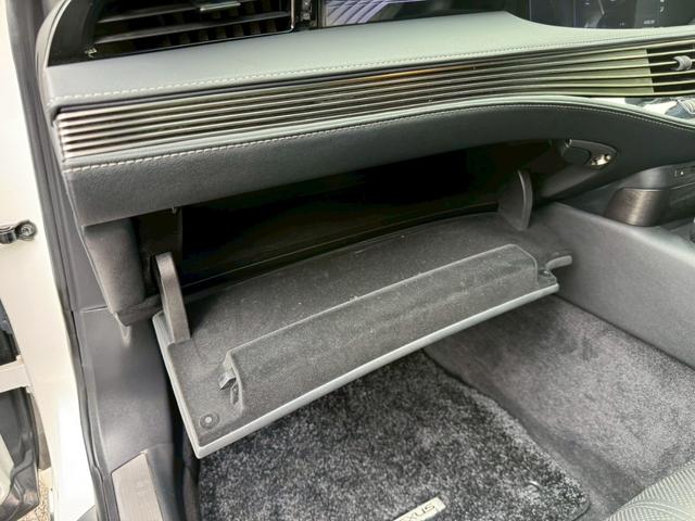 LS 500h VerL サンルーフ/マークレビンソン/デジタルインナーミラー/HUD/BSM/全周囲カメラ/衝突軽減/レーダークルーズ/レーンキープ/コーナーセンサー/パワーバックドア/電動格納ミラー/パワーシート/ETC(78枚目)