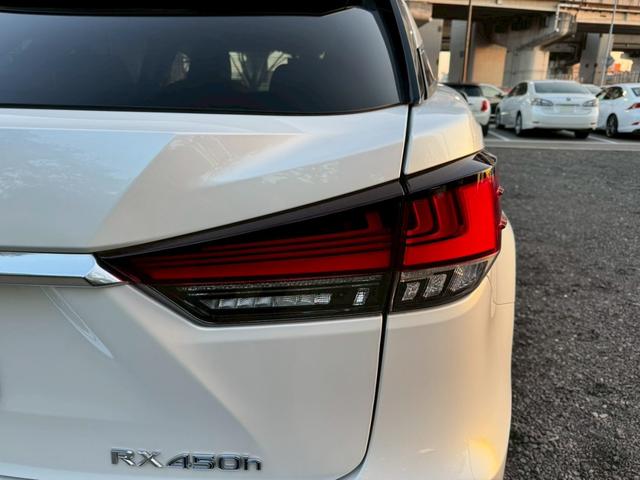 RX 450h VerL 後期/サンルーフ/HUD/BSM/全周囲カメラ/衝突軽減/レーダークルーズコントロール/レーンキープ/コーナーセンサ/電動格納ミラー/シートヒーター・エアコン/パワーバックドア/ETC/シートメモリー(22枚目)