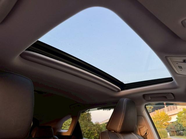 RX 450h VerL 後期/サンルーフ/HUD/BSM/全周囲カメラ/衝突軽減/レーダークルーズコントロール/レーンキープ/コーナーセンサ/電動格納ミラー/シートヒーター・エアコン/パワーバックドア/ETC/シートメモリー(40枚目)