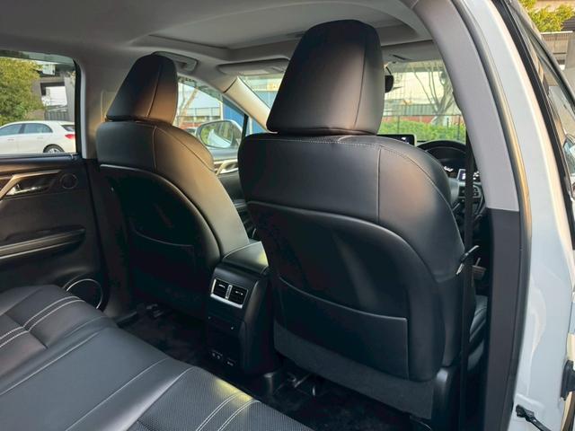 RX 450h VerL 後期/サンルーフ/HUD/BSM/全周囲カメラ/衝突軽減/レーダークルーズコントロール/レーンキープ/コーナーセンサ/電動格納ミラー/シートヒーター・エアコン/パワーバックドア/ETC/シートメモリー(65枚目)