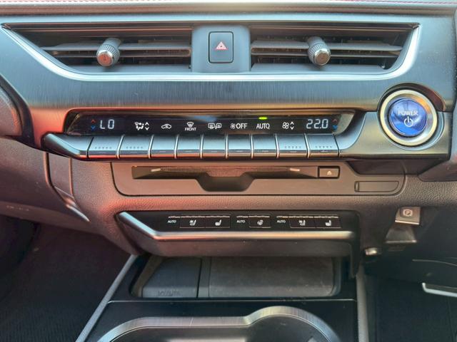 UX 250h Fスポーツ/ サンルーフ/BSM/レーダークルーズ/レーンキープ/コーナーセンサ/シートヒータ・エアコン/パワーバックドア/パワーシート/シートメモリ/電動格納ミラー/ETC2.0/バックカメラ/Bluetooth(51枚目)