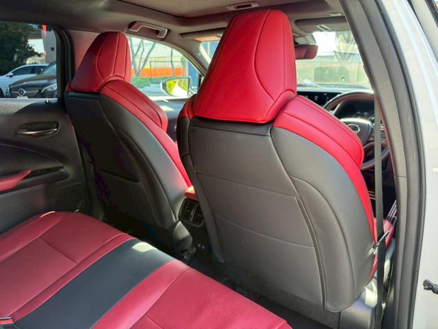 UX 250h Fスポーツ/ サンルーフ/BSM/レーダークルーズ/レーンキープ/コーナーセンサ/シートヒータ・エアコン/パワーバックドア/パワーシート/シートメモリ/電動格納ミラー/ETC2.0/バックカメラ/Bluetooth(64枚目)