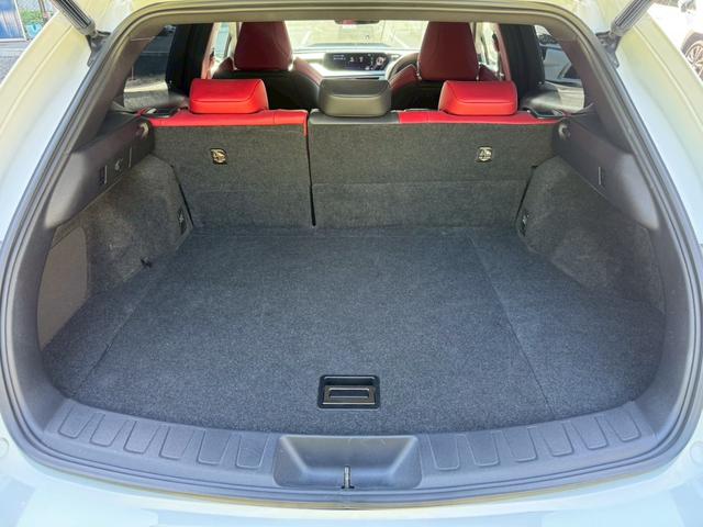 UX 250h Fスポーツ/ サンルーフ/BSM/レーダークルーズ/レーンキープ/コーナーセンサ/シートヒータ・エアコン/パワーバックドア/パワーシート/シートメモリ/電動格納ミラー/ETC2.0/バックカメラ/Bluetooth(66枚目)