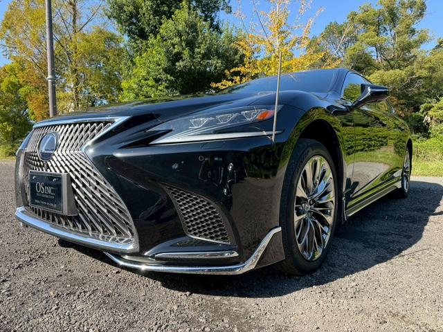 LS 500h エグゼクティブ/4WD /モデリスタエアロ/リアモニター/デジタルインナーミラー/マクレビ/HUD/BSM/全周囲カメラ/衝突軽減/レーダークルーズ/コーナーセンサー/パワーバックドア/シートヒータ・エアコン/ETC2.0(7枚目)