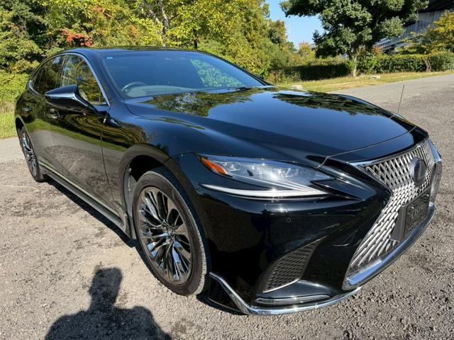 LS 500h エグゼクティブ/4WD /モデリスタエアロ/リアモニター/デジタルインナーミラー/マクレビ/HUD/BSM/全周囲カメラ/衝突軽減/レーダークルーズ/コーナーセンサー/パワーバックドア/シートヒータ・エアコン/ETC2.0(14枚目)