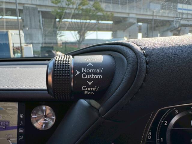 LS 500h エグゼクティブ/4WD /モデリスタエアロ/リアモニター/デジタルインナーミラー/マクレビ/HUD/BSM/全周囲カメラ/衝突軽減/レーダークルーズ/コーナーセンサー/パワーバックドア/シートヒータ・エアコン/ETC2.0(46枚目)