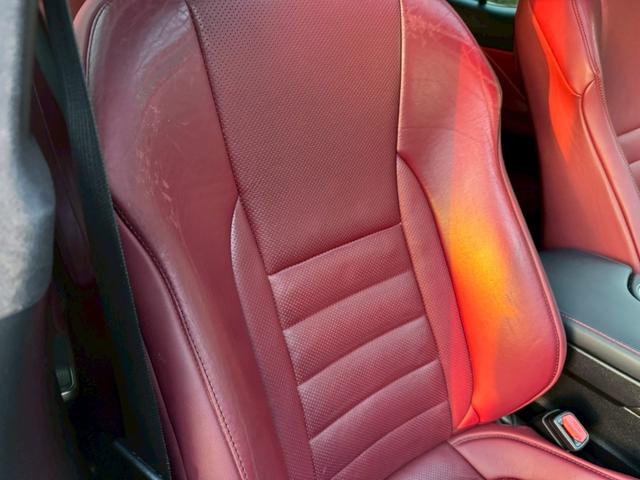 IS 300h Fスポーツ /サンルーフ/クルーズコントロール/コーナーセンサー/シートヒータ・エアコン/ステアリングヒーター/電動格納ミラー/パワーシート/シートメモリー/レッドレザー/ETC/バックカメラ/Bluetooth(36枚目)