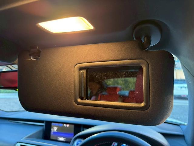 IS 300h Fスポーツ /サンルーフ/クルーズコントロール/コーナーセンサー/シートヒータ・エアコン/ステアリングヒーター/電動格納ミラー/パワーシート/シートメモリー/レッドレザー/ETC/バックカメラ/Bluetooth(54枚目)