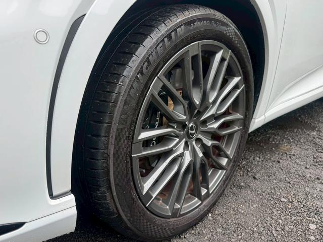 RX 500h Fスポーツパフォーマンス /ワンオーナー/パノラマルーフ/デジタルインナーミラー/全周囲カメラ/アドバンストドライブ/BSM/衝突軽減/レーダークルーズ/コーナーセンサー/パワーバックドア/シートヒータ・エアコン/ETC(8枚目)