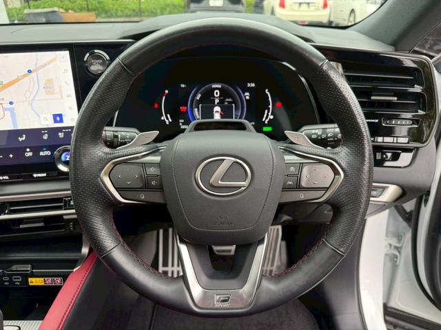 RX 500h Fスポーツパフォーマンス /ワンオーナー/パノラマルーフ/デジタルインナーミラー/全周囲カメラ/アドバンストドライブ/BSM/衝突軽減/レーダークルーズ/コーナーセンサー/パワーバックドア/シートヒータ・エアコン/ETC(44枚目)