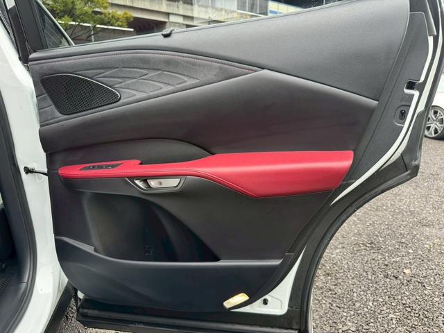 RX 500h Fスポーツパフォーマンス /ワンオーナー/パノラマルーフ/デジタルインナーミラー/全周囲カメラ/アドバンストドライブ/BSM/衝突軽減/レーダークルーズ/コーナーセンサー/パワーバックドア/シートヒータ・エアコン/ETC(61枚目)