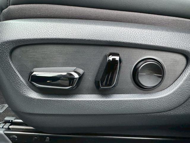 RX 500h Fスポーツパフォーマンス /ワンオーナー/パノラマルーフ/デジタルインナーミラー/全周囲カメラ/アドバンストドライブ/BSM/衝突軽減/レーダークルーズ/コーナーセンサー/パワーバックドア/シートヒータ・エアコン/ETC(75枚目)