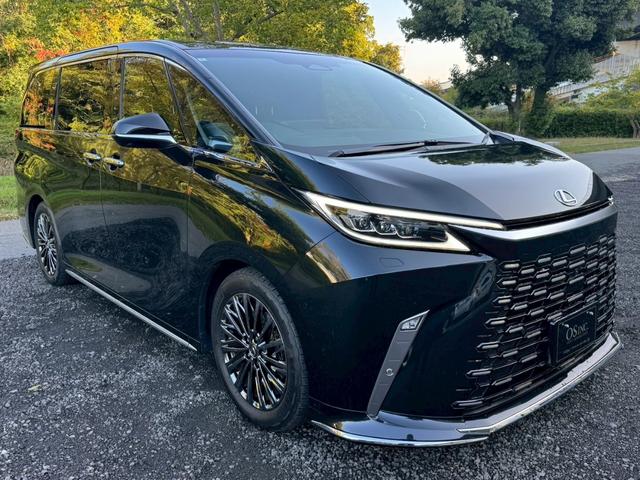 LM 500h エグゼクティブ アドバンスドドライブ/48インチリアモニター/マークレビンソン/衝突軽減/全周囲カメラ/レーダークルーズ/サンルーフ/コーナーセンサー/BSM/ハンドルヒーター/シートヒーター・エアコン//ETC(16枚目)