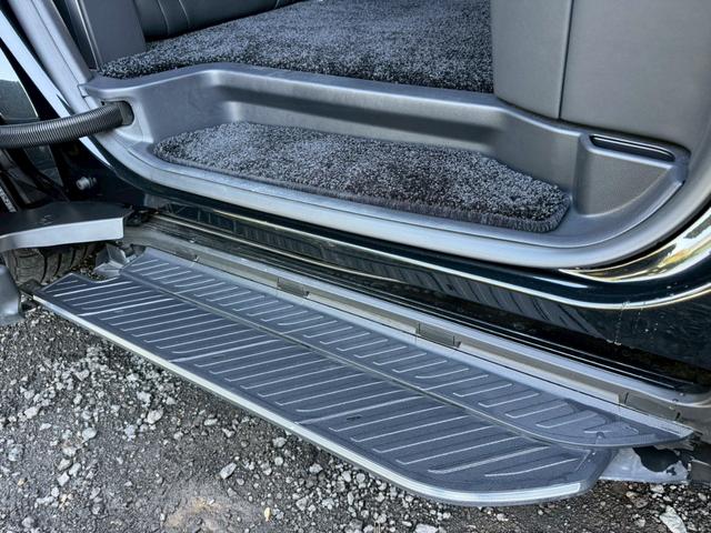 LM 500h エグゼクティブ アドバンスドドライブ/48インチリアモニター/マークレビンソン/衝突軽減/全周囲カメラ/レーダークルーズ/サンルーフ/コーナーセンサー/BSM/ハンドルヒーター/シートヒーター・エアコン//ETC(62枚目)