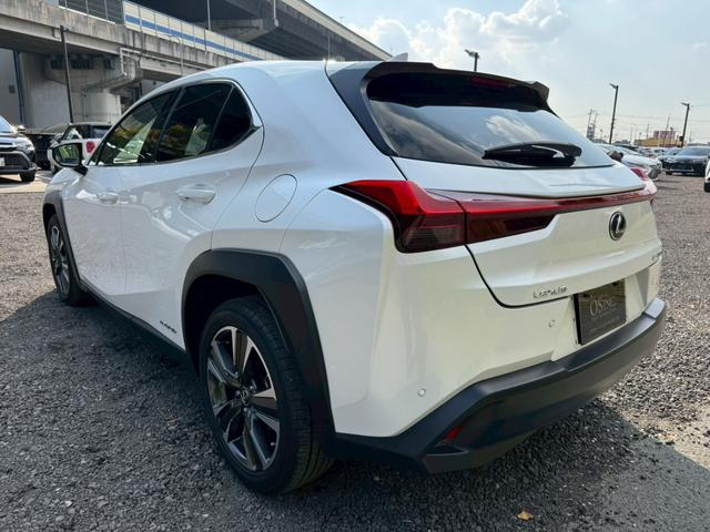 UX 250h VerL 衝突軽減/全周囲カメラ/レーダークルーズコントロール/コーナーセンサー/BSM/ハンドルヒーター/シートヒーター・エアコン/パワーシート/シートメモリ/ETC/Bluetooth/バックカメラ(29枚目)