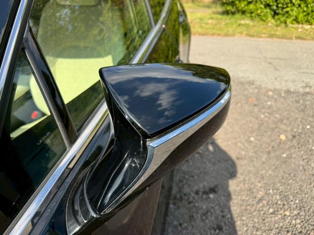 UX 250h VerL 衝突軽減/全周囲カメラ/レーダークルーズコントロール/コーナーセンサー/HUD/BSM/ハンドルヒーター/シートヒーター・エアコン/パワーシート/シートメモリ/ETC/Bluetooth/バックカメラ(11枚目)