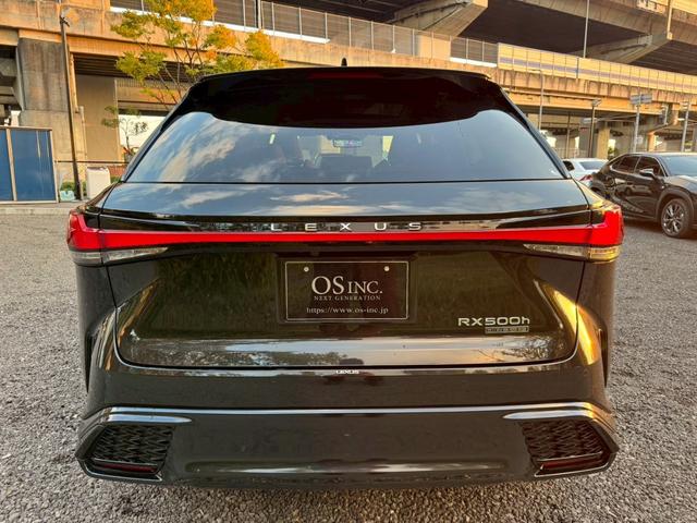 RX 500h Fスポーツパフォーマンス 現行/アドバンスドライブ/パノラマルーフ/マクレビ/全周囲カメラ/デジタルインナーミラー/HUD/BSM/衝突軽減/レーダークルーズ/コーナーセンサー/パワーバックドア/シートヒーター・エアコン(32枚目)