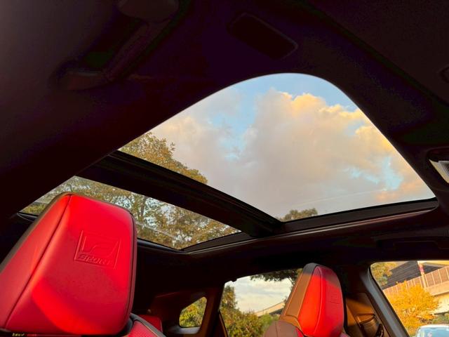 RX 500h Fスポーツパフォーマンス 現行/アドバンスドライブ/パノラマルーフ/マクレビ/全周囲カメラ/デジタルインナーミラー/HUD/BSM/衝突軽減/レーダークルーズ/コーナーセンサー/パワーバックドア/シートヒーター・エアコン(37枚目)