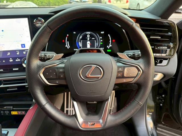 RX 500h Fスポーツパフォーマンス 現行/アドバンスドライブ/パノラマルーフ/マクレビ/全周囲カメラ/デジタルインナーミラー/HUD/BSM/衝突軽減/レーダークルーズ/コーナーセンサー/パワーバックドア/シートヒーター・エアコン(41枚目)