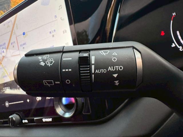 RX 500h Fスポーツパフォーマンス 現行/アドバンスドライブ/パノラマルーフ/マクレビ/全周囲カメラ/デジタルインナーミラー/HUD/BSM/衝突軽減/レーダークルーズ/コーナーセンサー/パワーバックドア/シートヒーター・エアコン(43枚目)