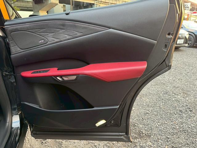 RX 500h Fスポーツパフォーマンス 現行/アドバンスドライブ/パノラマルーフ/マクレビ/全周囲カメラ/デジタルインナーミラー/HUD/BSM/衝突軽減/レーダークルーズ/コーナーセンサー/パワーバックドア/シートヒーター・エアコン(63枚目)