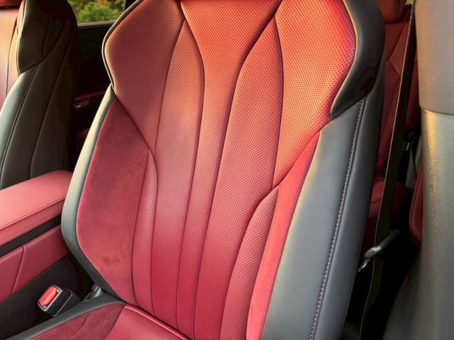 RX 500h Fスポーツパフォーマンス 現行/アドバンスドライブ/パノラマルーフ/マクレビ/全周囲カメラ/デジタルインナーミラー/HUD/BSM/衝突軽減/レーダークルーズ/コーナーセンサー/パワーバックドア/シートヒーター・エアコン(75枚目)