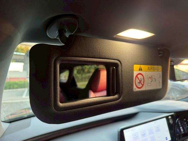 RX 500h Fスポーツパフォーマンス 現行/アドバンスドライブ/パノラマルーフ/マクレビ/全周囲カメラ/デジタルインナーミラー/HUD/BSM/衝突軽減/レーダークルーズ/コーナーセンサー/パワーバックドア/シートヒーター・エアコン(79枚目)